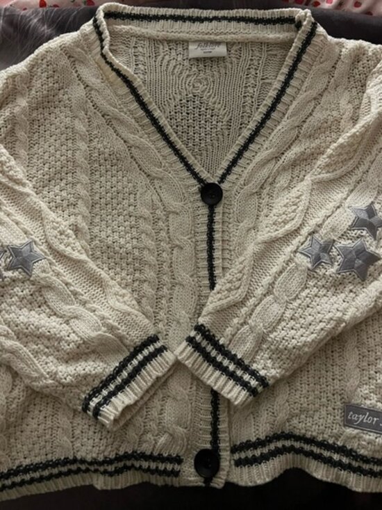Taylor Swift Folklore re-release cardigan - Picture 1 of 6